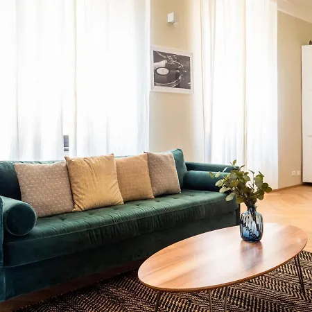 The Rent - Cozy Two-bedrooms In Pasteur District * Milan