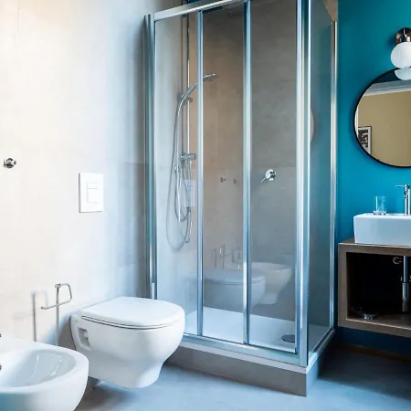The Rent - Cozy Two-bedrooms In Pasteur District *