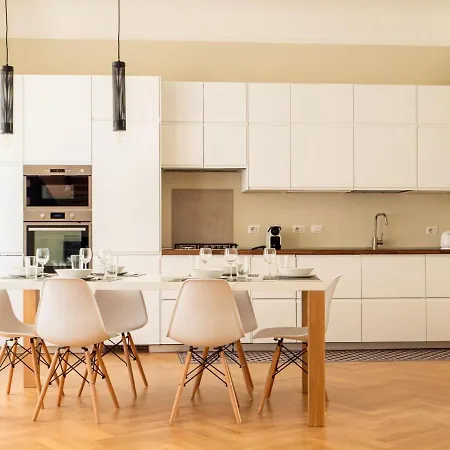 아파트 The Rent - Cozy Two-bedrooms In Pasteur District